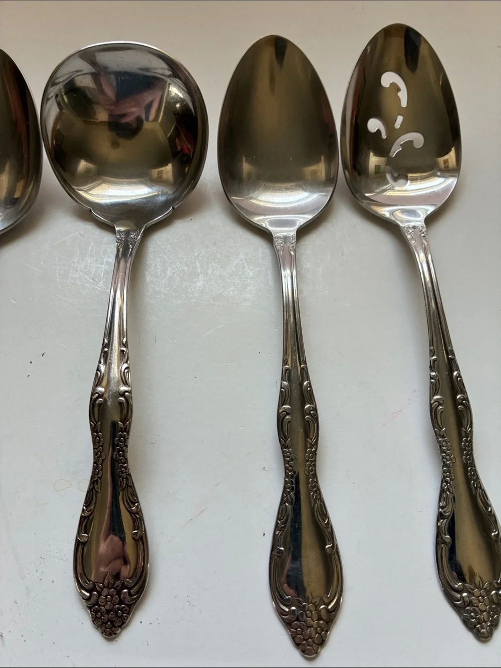 Oneida Bourbon Stainless Steel 5 Piece Serving Set